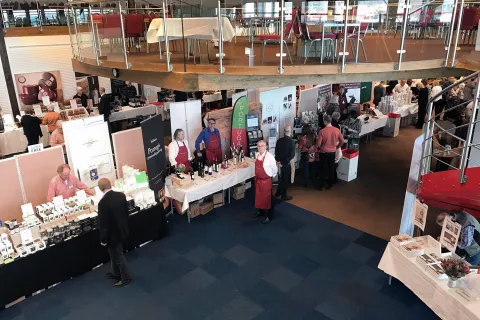 Vin och delikatessmässa på Bohusgården